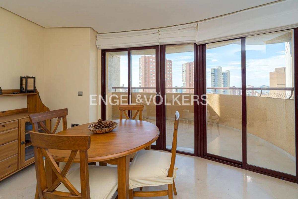 Продажа квартиры на Avenida del Municipi, 6, Бенидорм
photo 5