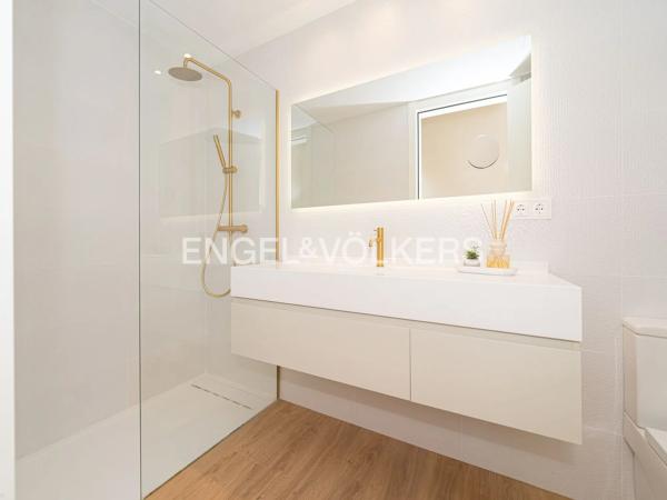 Piso en venta en Avenida de Mejico, Benidorm
 photo 1