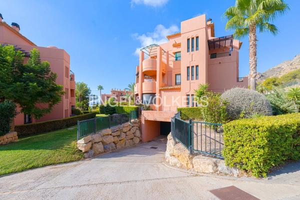 Дуплекс на продажу в Calle Viena, Финестрат photo 4
