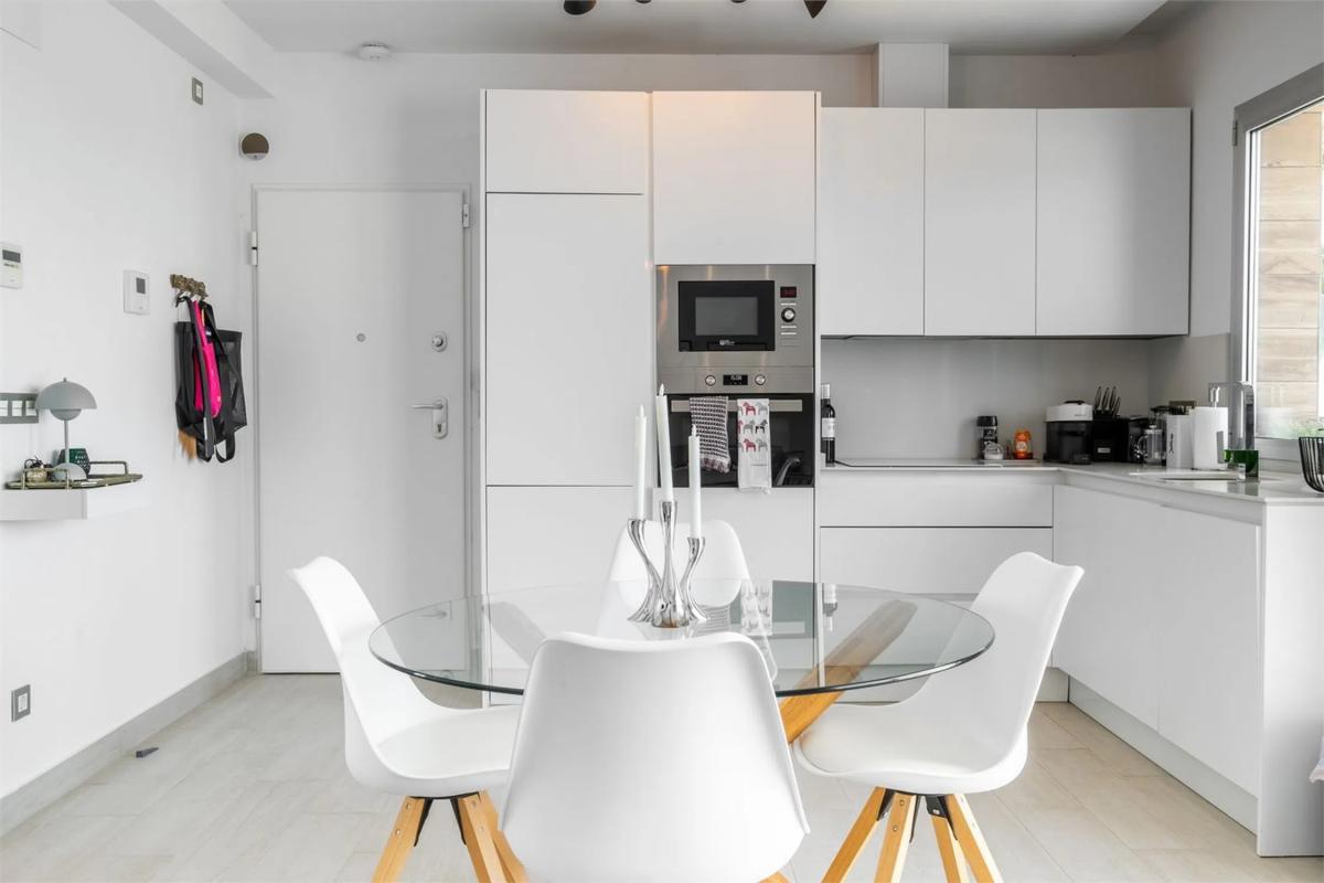 Sale of apartment in Calle de Puerto Rico, Finestrat
photo 1