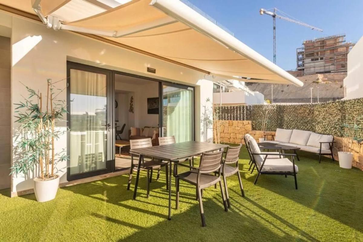 Venta de piso en CL COLOMBIA DE, Finestrat
 photo 2