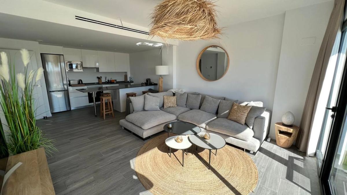 Venta de piso en Calle de Colombia, 4, Finestrat
photo 1