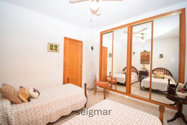 Mansarda na sprzedaż w La Nucia Pueblo, La Nucia photo 1