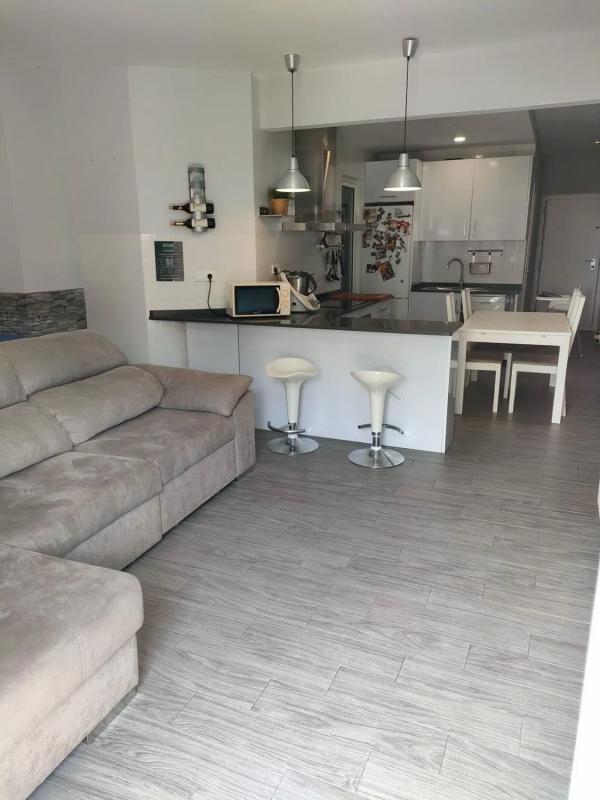Venta de piso en Platja Vila Joiosa, La Villajoyosa / Vila Joiosa
photo 3