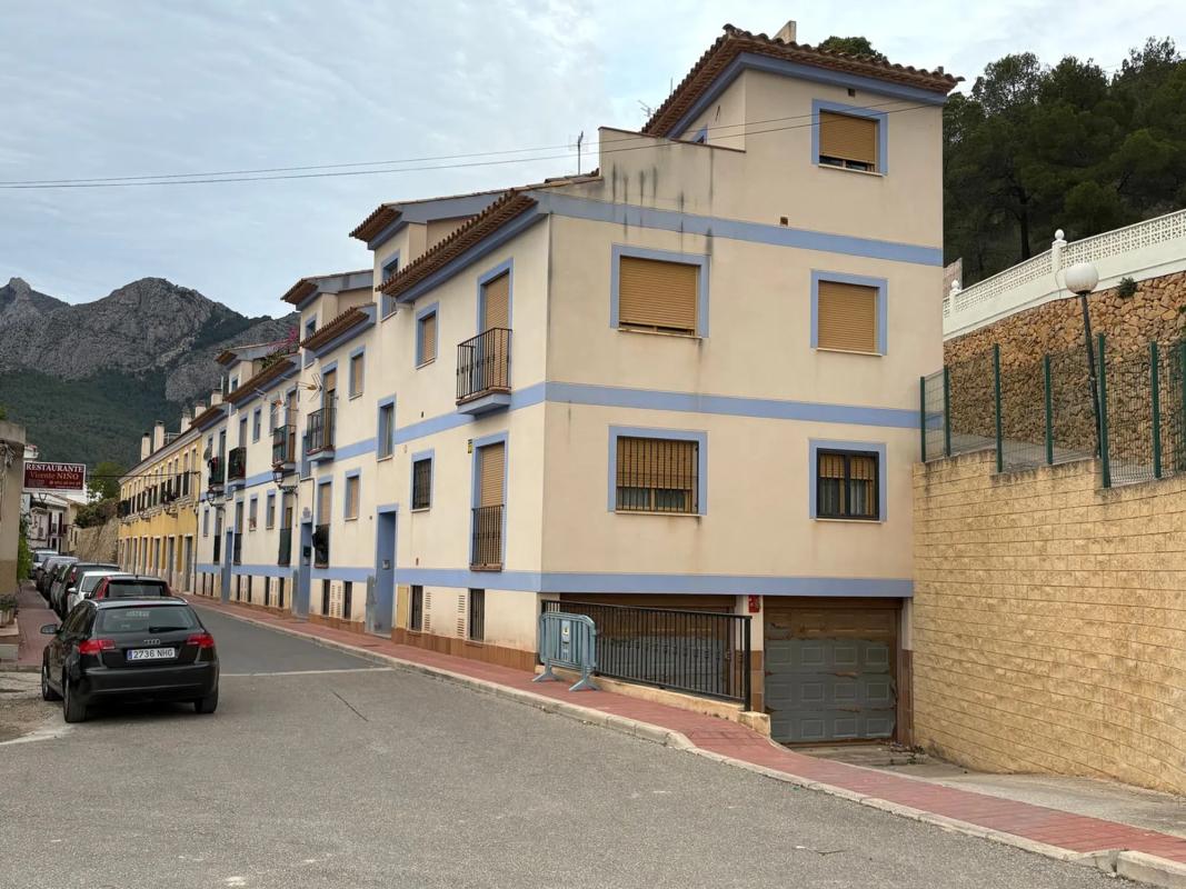Sprzedaż mieszkania w CL SANT RAMON-XIRLES, 41, Polop
 photo 5