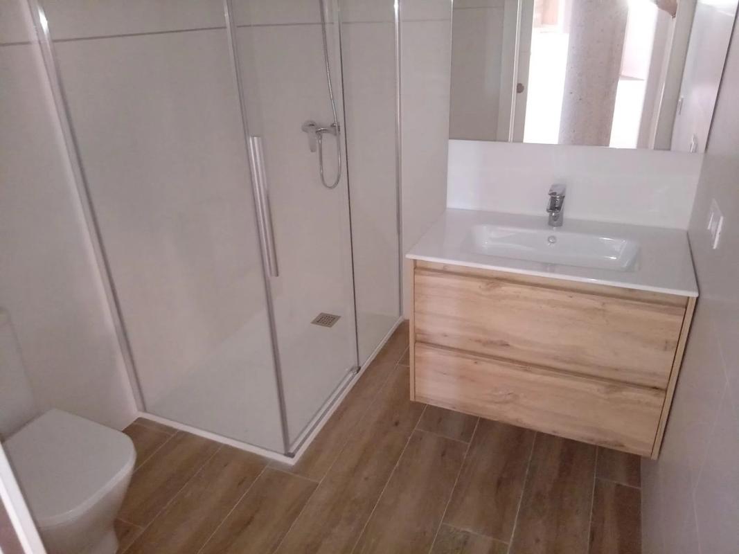 Obra nueva en Poble Nou en Vilafranca del Penedès (Revista) photo 4