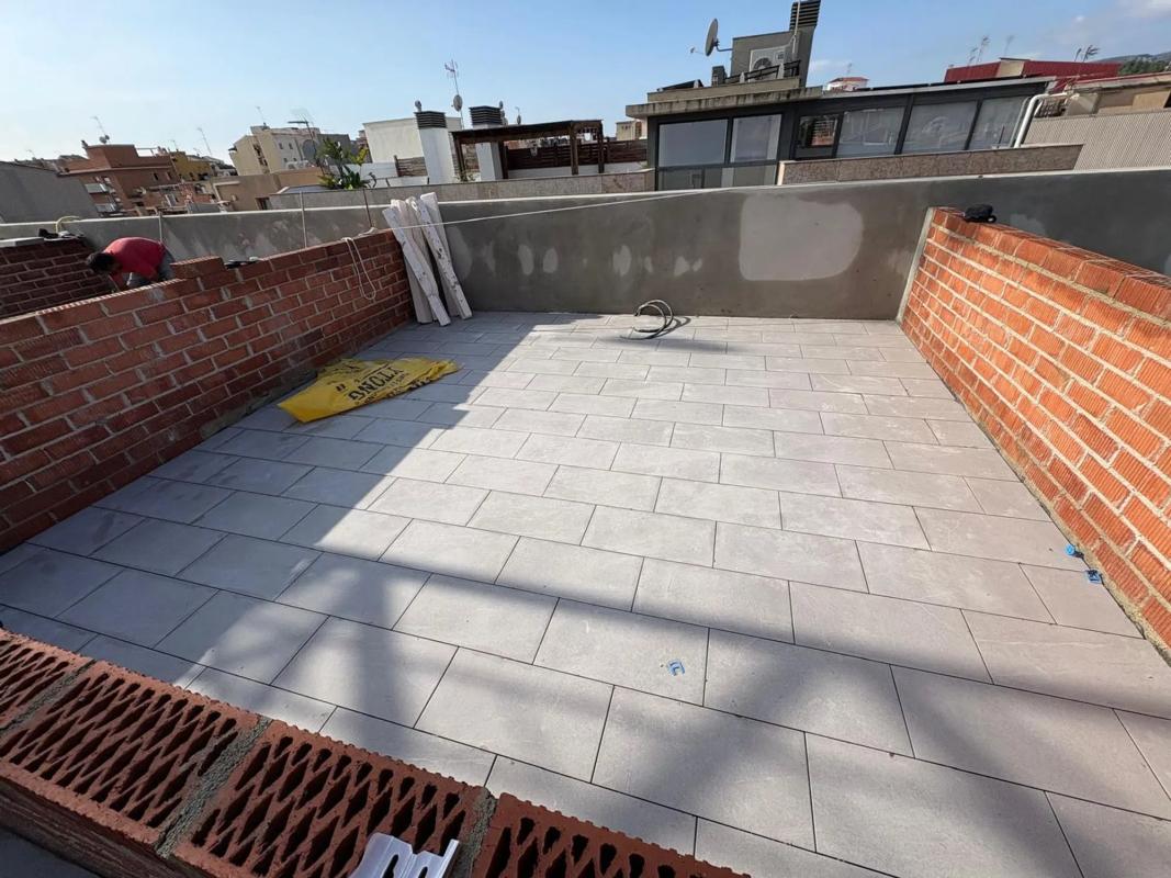 Obra nueva Artur Costa en Gavà (Revista) photo 3