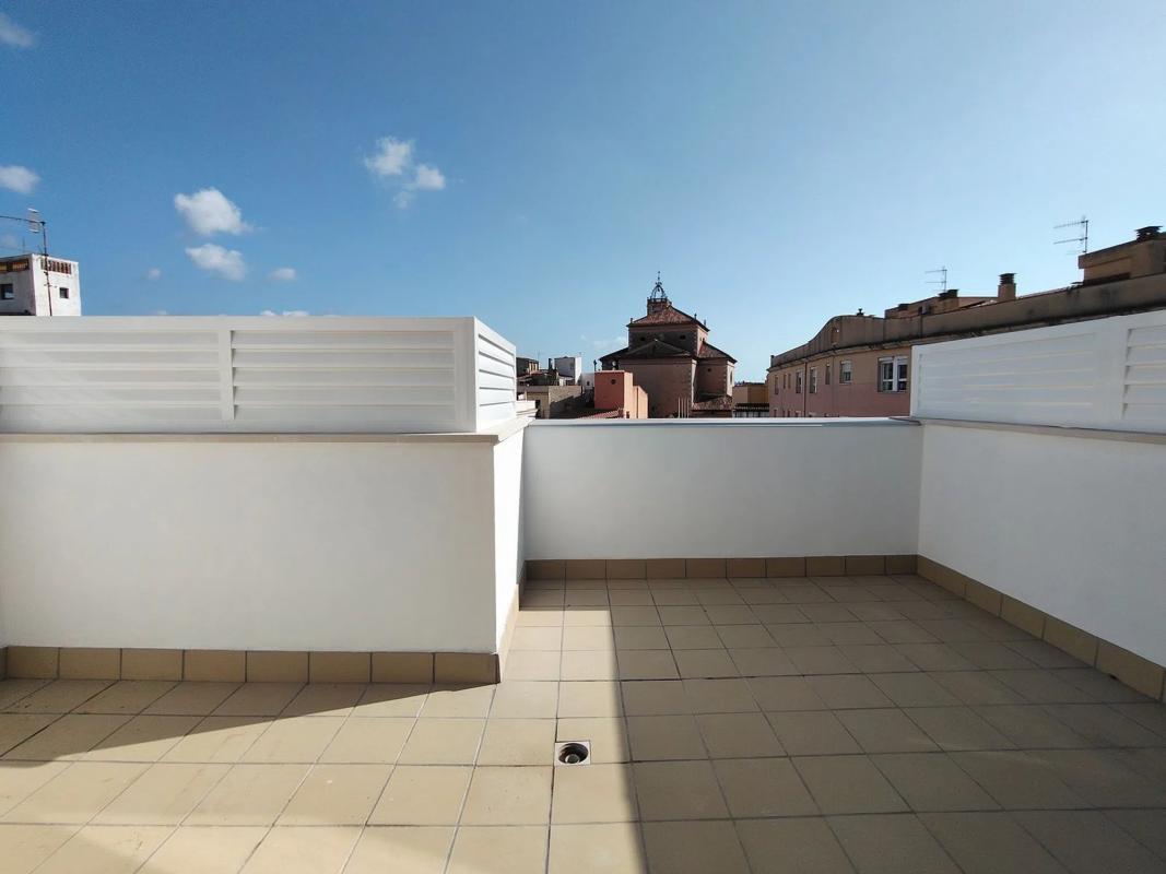 Obra nueva Plaza Peixateria en Vilanova i la Geltrú (Revista) photo 4