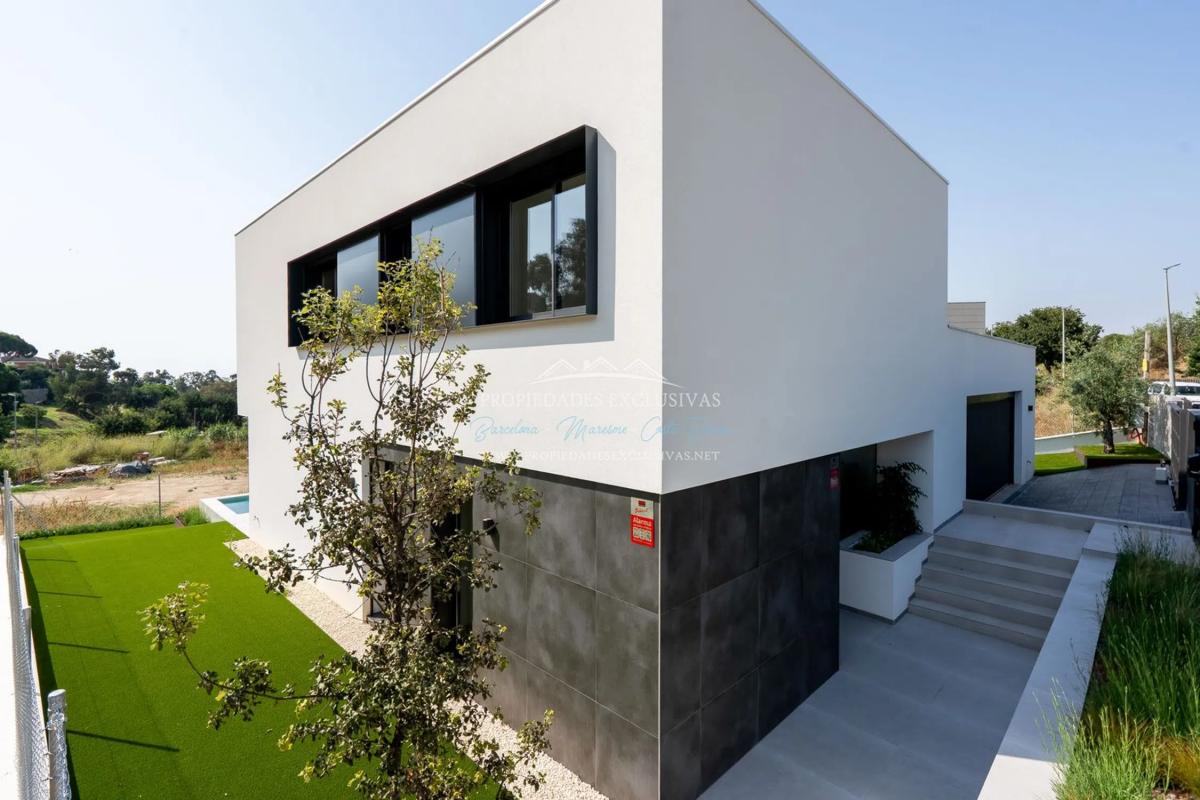 Obra nueva Ernest Lluch en Teià (Revista) photo 5