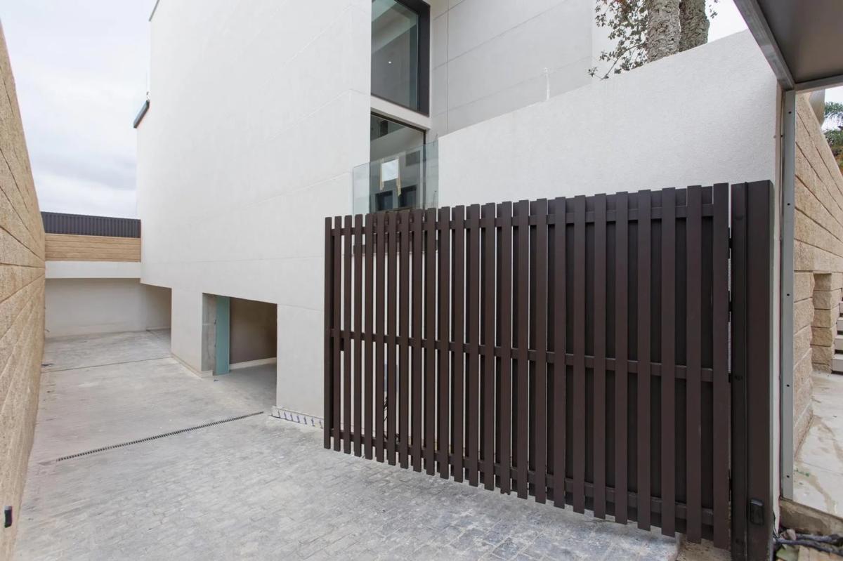 New construction chalet de lujo independiente en el centro de Sant Cugat del Vallès in Sant Cugat del Vallès photo 3