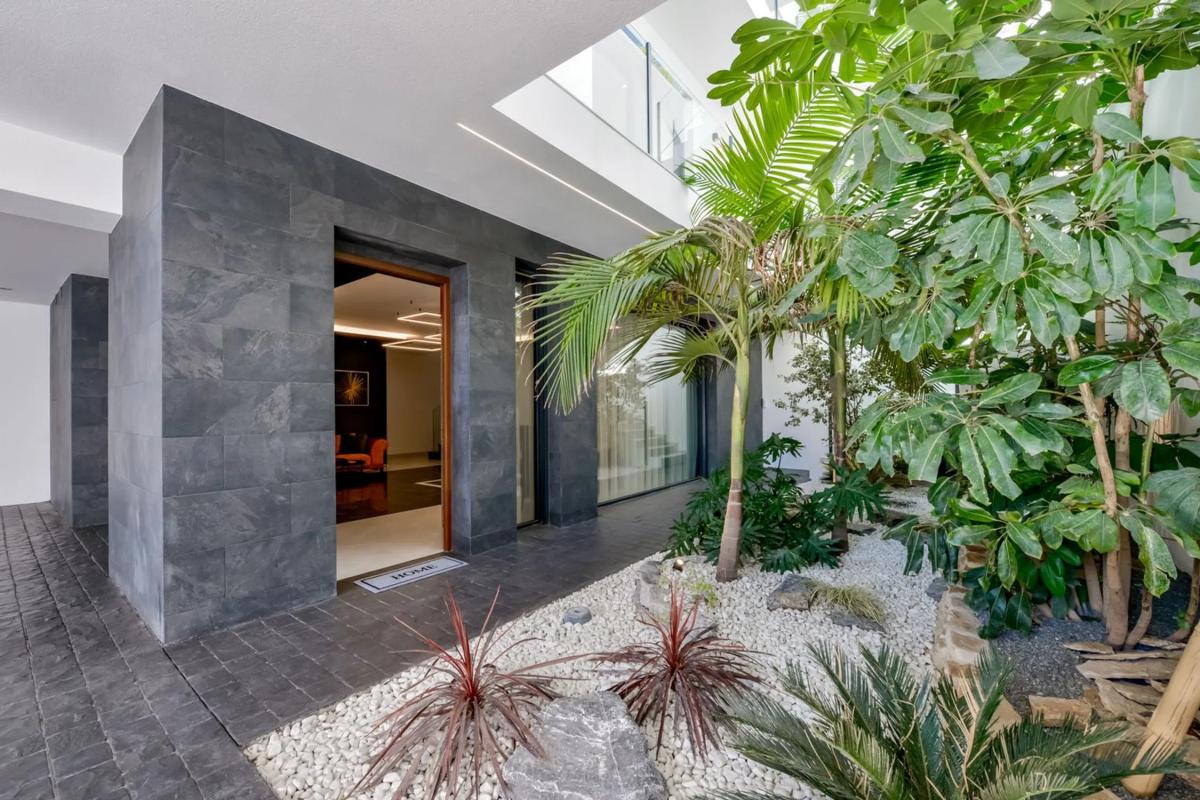Obra nueva Villas Montroyal Fase III en Finestrat (Revista) photo 5