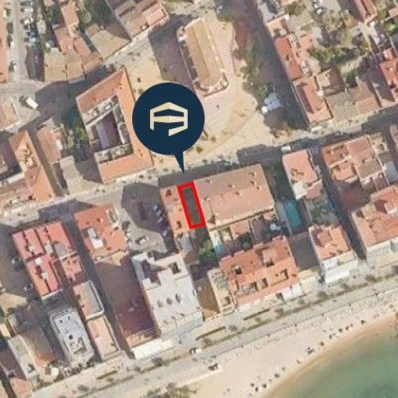 Obra nueva Plaça de la Llibertat en Calonge (Revista) photo 5