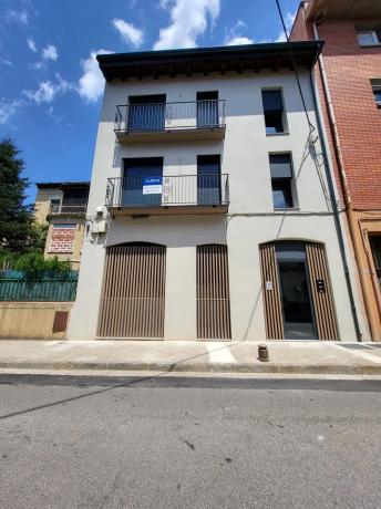 Promocja Passeig Bisbe Guillamet 16 nowe budownictwo w Olot photo
