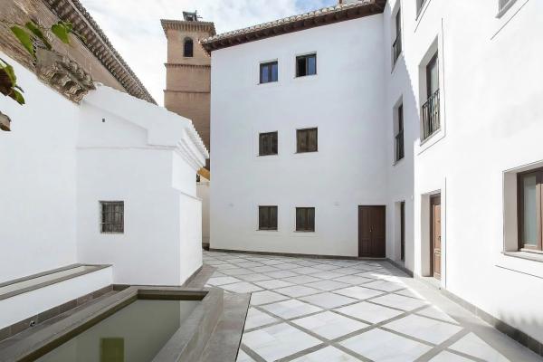 Promoción San Ildefonso Suites obra nueva en Granada thumbnail 1