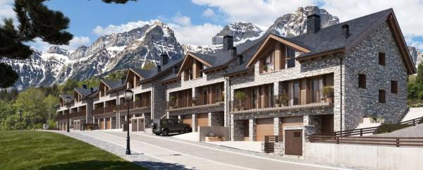 Promoción Pyrenaica Village obra nueva en Tramacastilla de Tena photo 1
