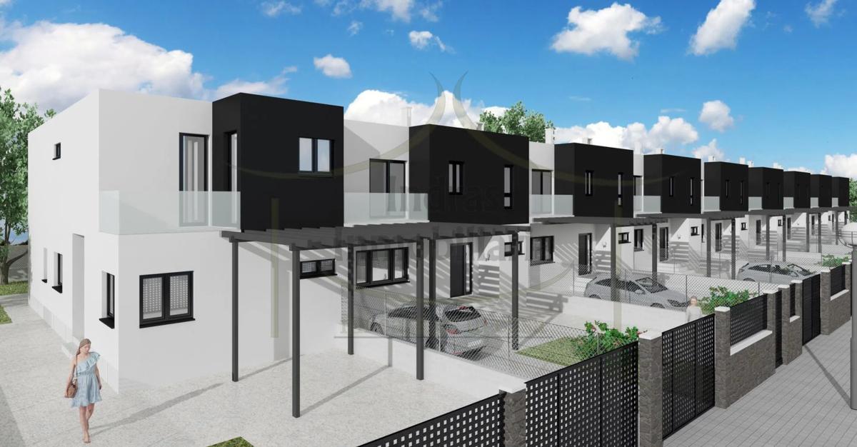 Venta de chalet adosado en  Calle Rosalía de Castro, 23 , Cerceda photo 2