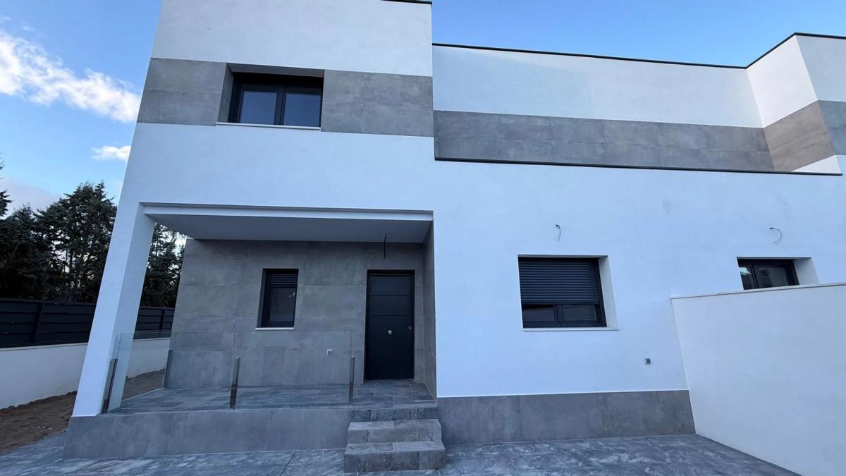 Propiedades en venta y alquiler en España photo 3