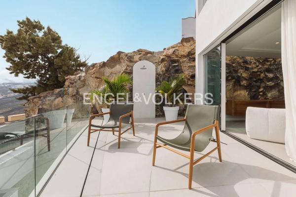 ЖК Villa con piscina infinity новая стройка в Эль Росарио photo 4