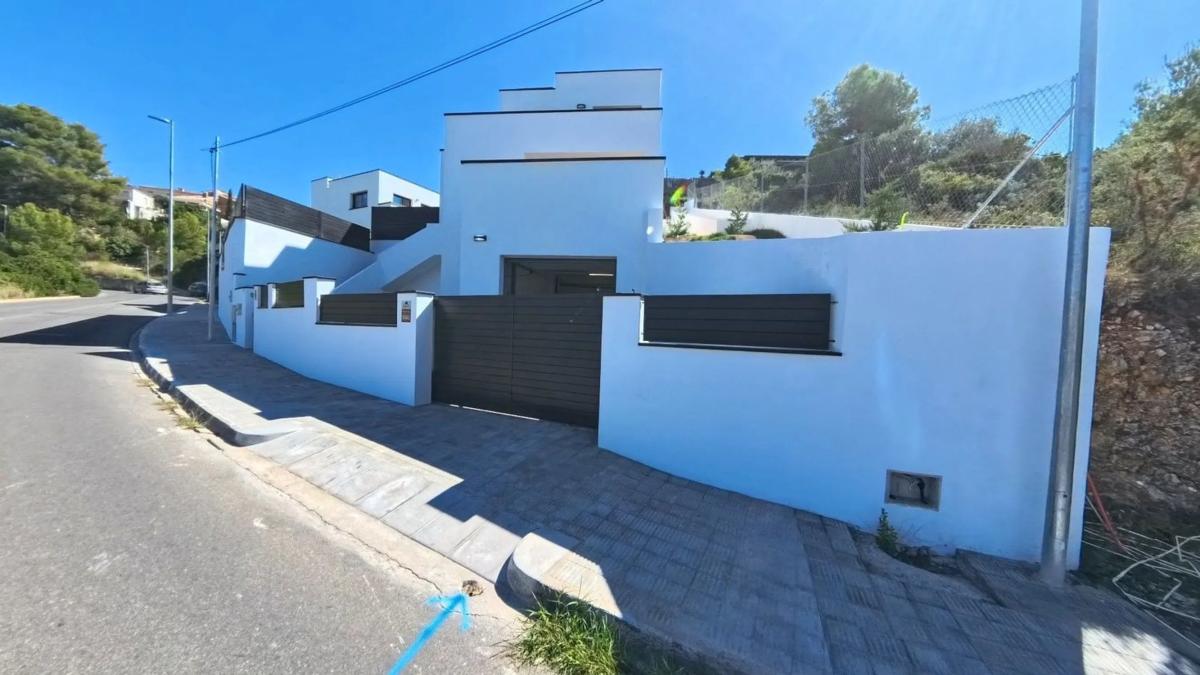 Propiedades en venta y alquiler en España photo 4