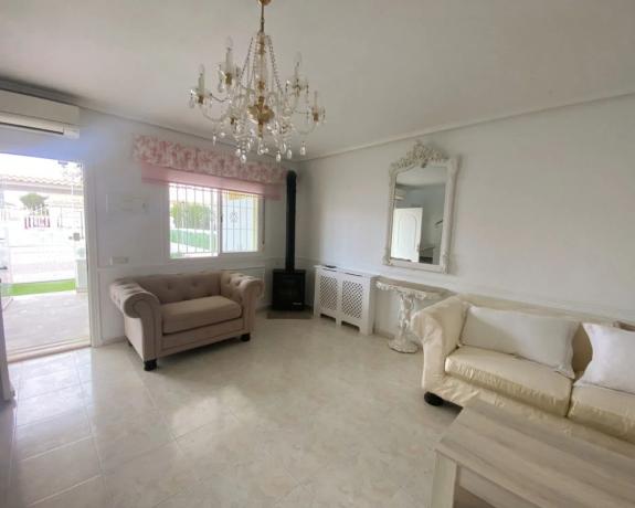 Terraced house for sale at Calle Marie Curie, 29 , Benijofar photo 1