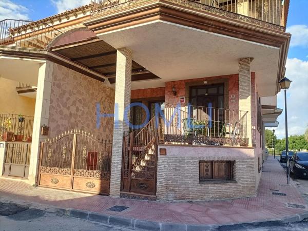Chalet pareado en calle Vicente Blasco Ibáñez photo 4