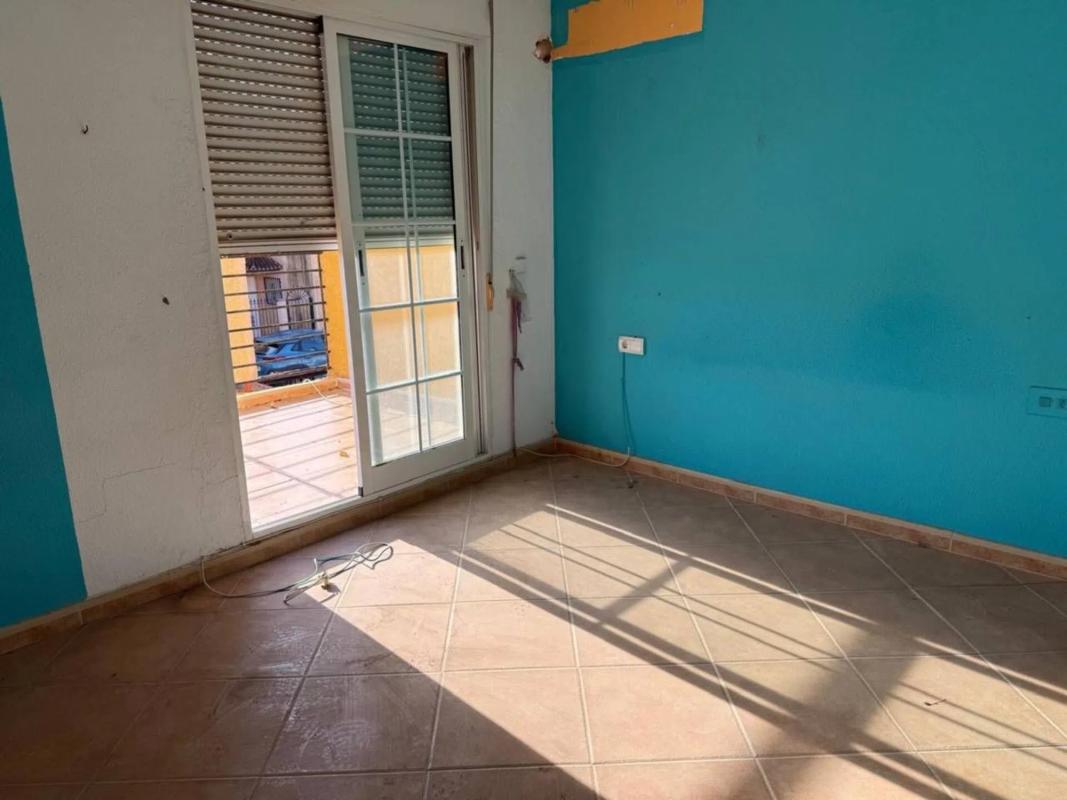Venta de chalet adosado en Calle Miguel de Unamuno , Dolores photo 4