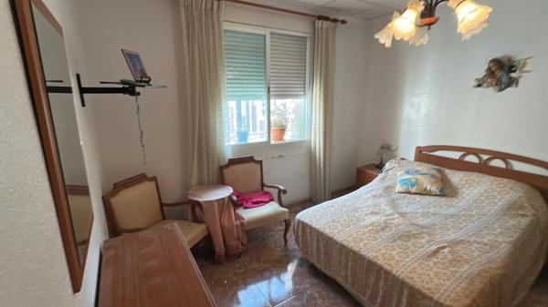 Terraced house for sale at Calle Castell , Guardamar del Segura thumbnail 1