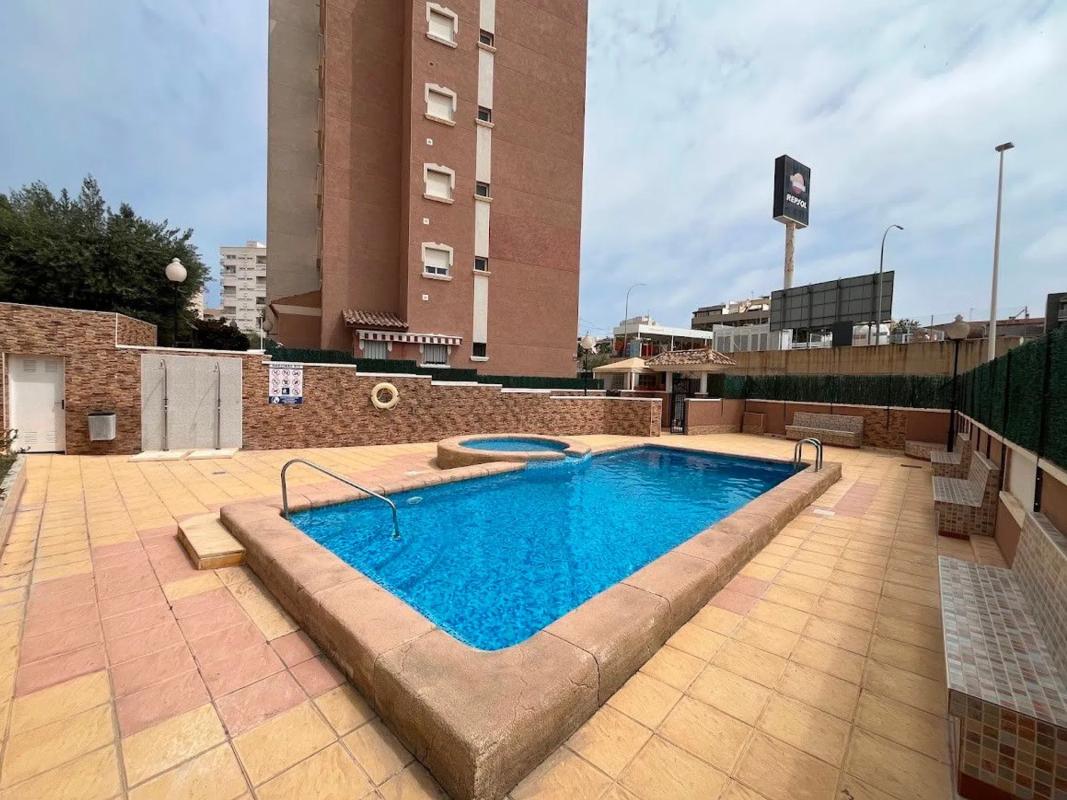 Продажа квартиры на Calle Maestro Alfonso Marín, 3, Гуардамар-дель-Сегура
 photo 2