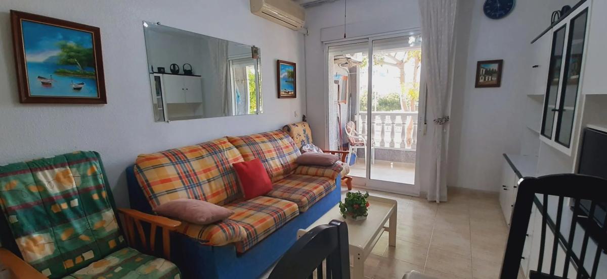 Venta de piso en Avenida de las americas, Guardamar del Segura
photo 2