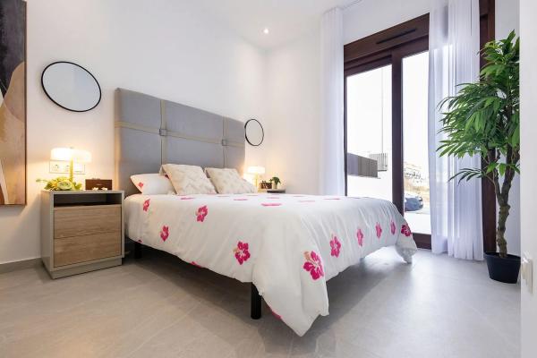 Chalet independiente en venta en Desamparados-Hurchillo-Torremendo, Orihuela
thumbnail 1