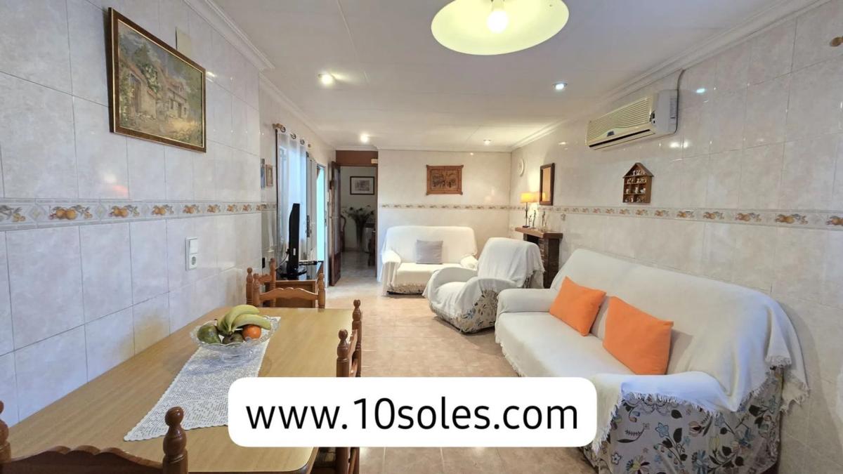 Venta de chalet adosado en  Molins-Campaneta-San Bartolomé , Orihuela photo 2