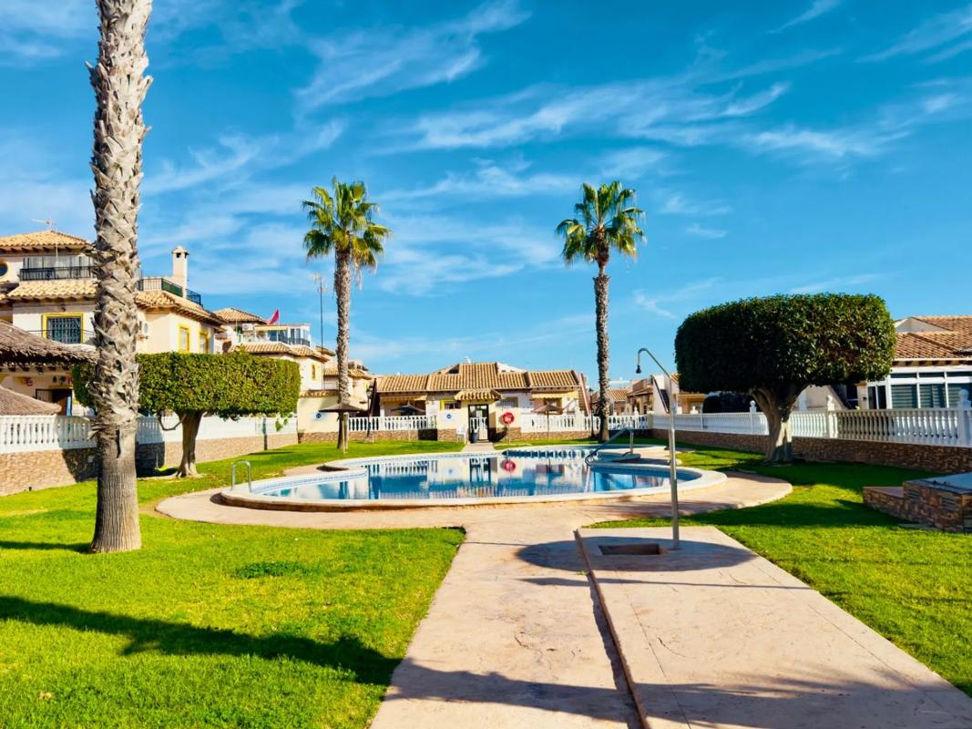 Properties for sale and rent in Spain photo 3