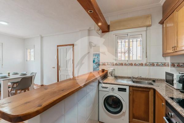 Chalet adosado en venta en  Barrio La Regia , Orihuela photo 1