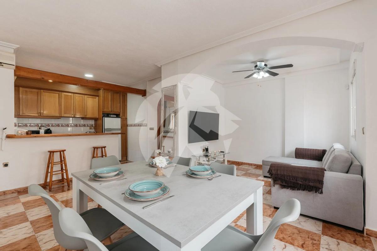 Venta de chalet adosado en  Barrio La Regia , Orihuela photo 5
