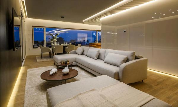 Квартира на продажу на  Avenida de las Colinas, 44, Ориуэла photo 1