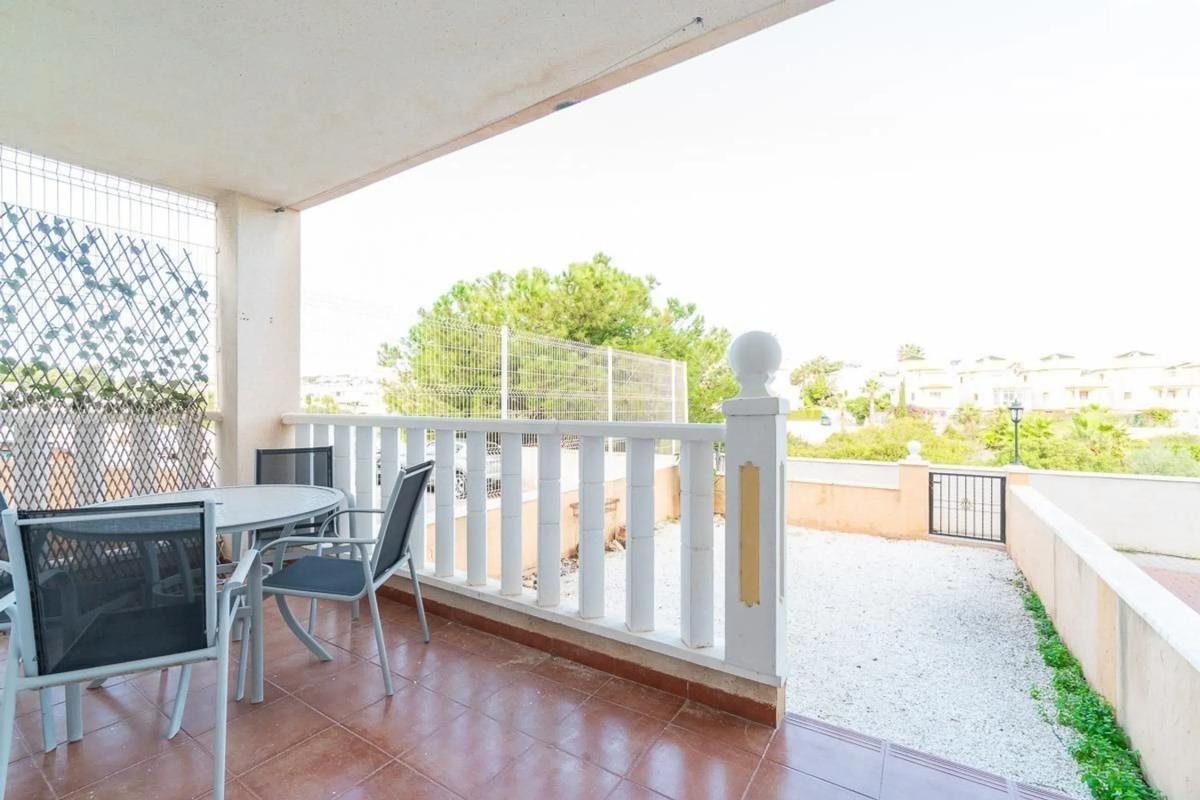 Sprzedaż mieszkania w Barrio Lomas de Cabo Roig-Los Dolses, Orihuela
 photo 2