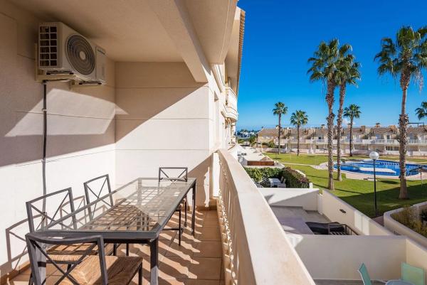Mansarda na sprzedaż w Calle Cabo de Peñas, 1, Orihuela photo 1