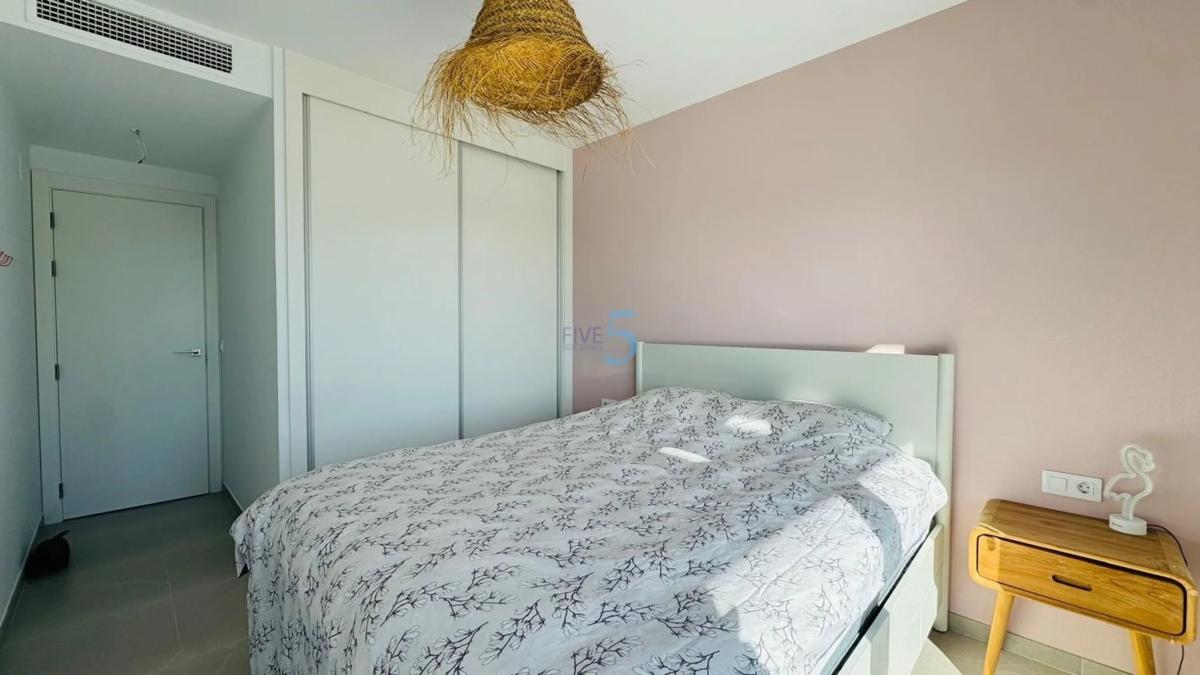 Venta de piso en Barrio Playa Flamenca, Orihuela
photo 3