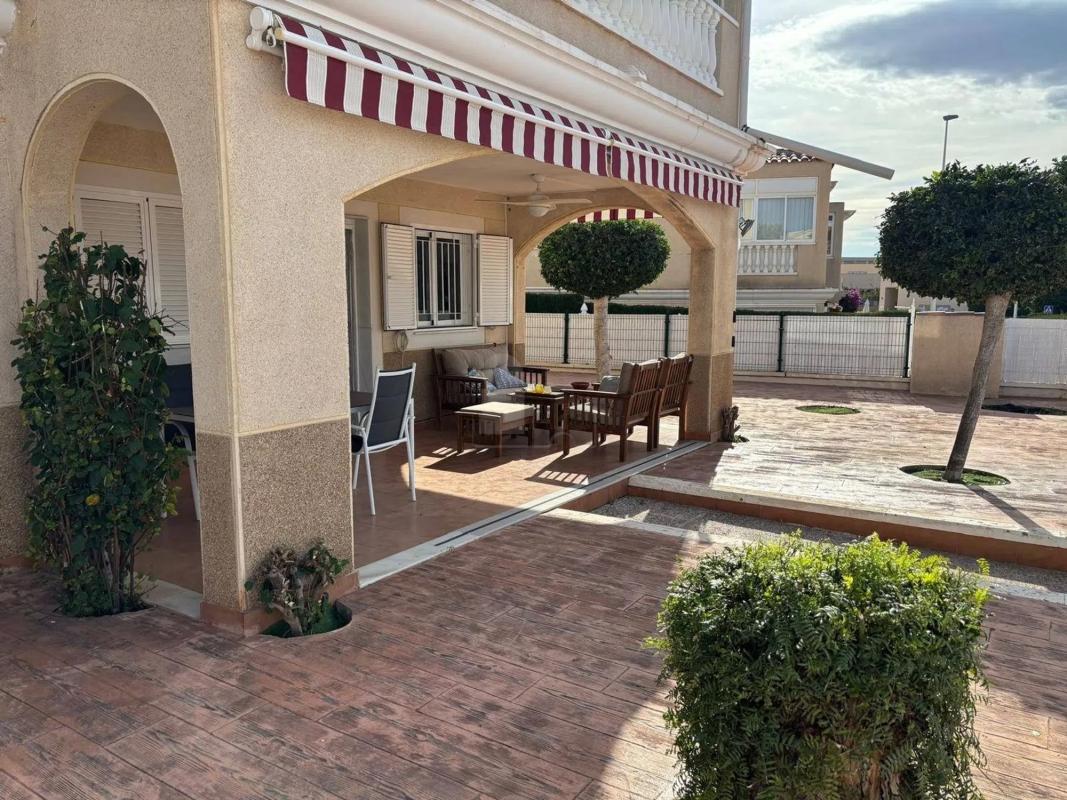 Sale of apartment in Barrio Zeniamar-Horizonte-La Campana, Orihuela
 photo 3