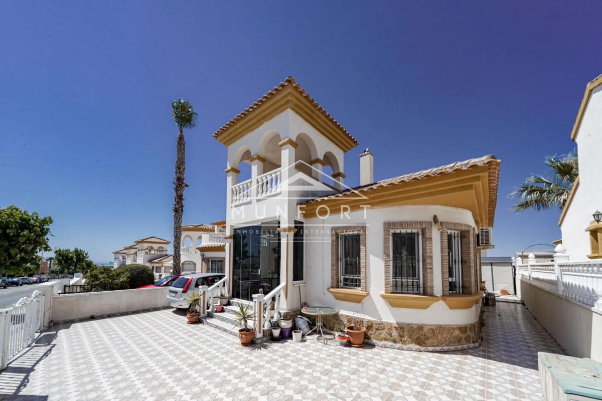 Продажа отдельного шале в  Pinar de Campoverde, Пилар де ла Орадада photo 3