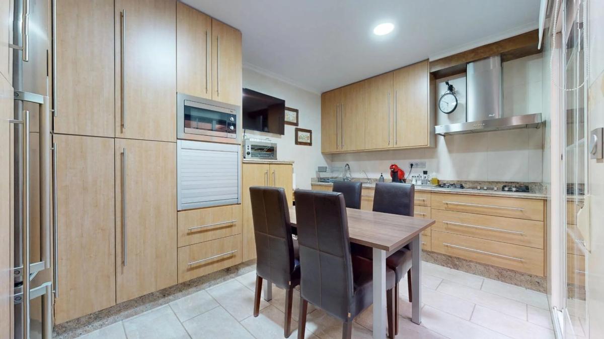 Sale of townhouse in  Calle Bécquer , Pilar de la Horadada photo 4