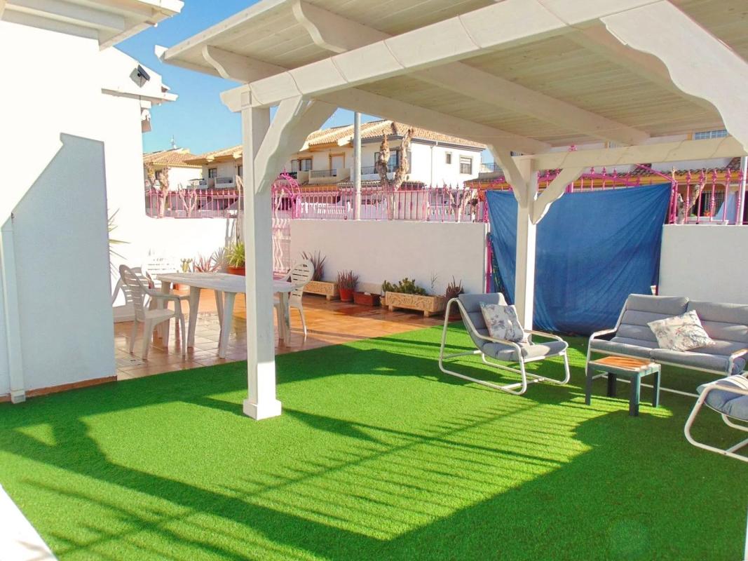 Properties for sale and rent in Spain photo 1