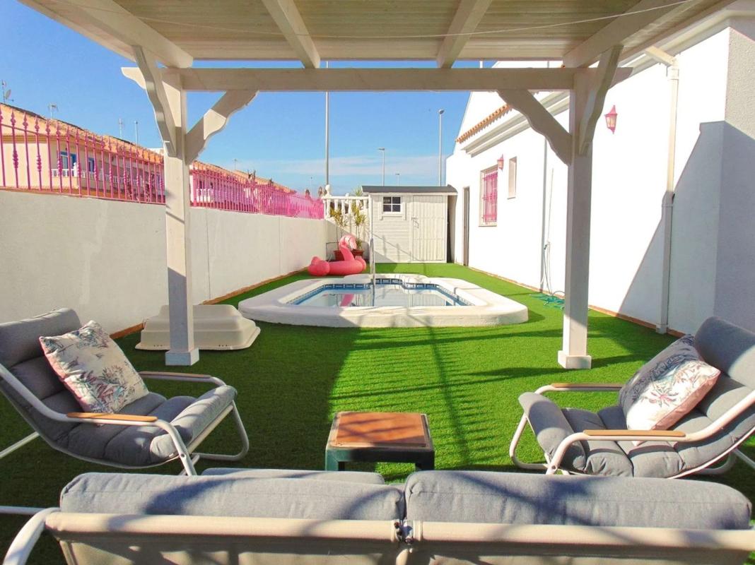 Properties for sale and rent in Spain photo 3