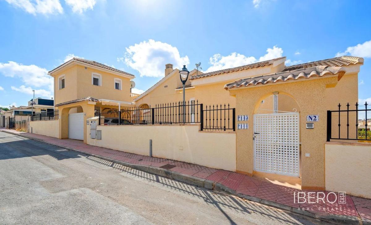 Venta de chalet independiente en Calle Castillo, Rojales
 photo 2