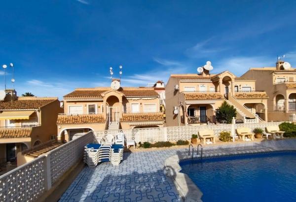 Квартира на продажу на  Calle Huelva, Сан-Мигель-де-Салинас photo 4