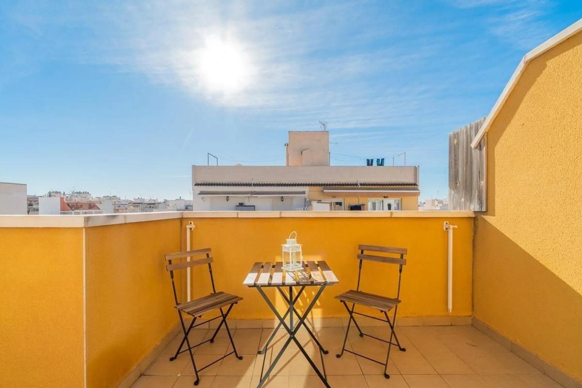 Venta de ático en Calle la Paz, Torrevieja photo 2