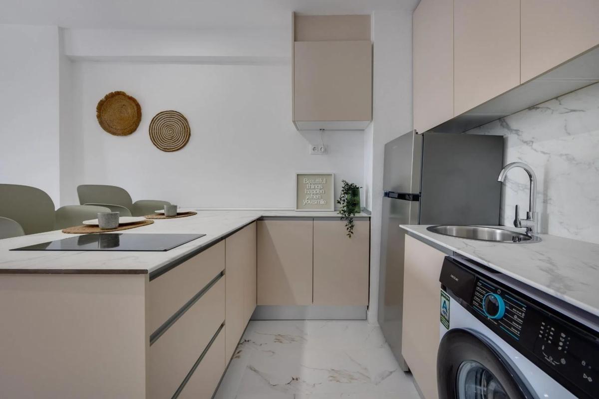 Venta de piso en Barrio Cabo Cervera, Torrevieja
photo 2