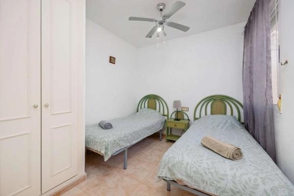 Квартира на продажу на  Urbanización Jardín del Mar IV, Торревьеха photo 3