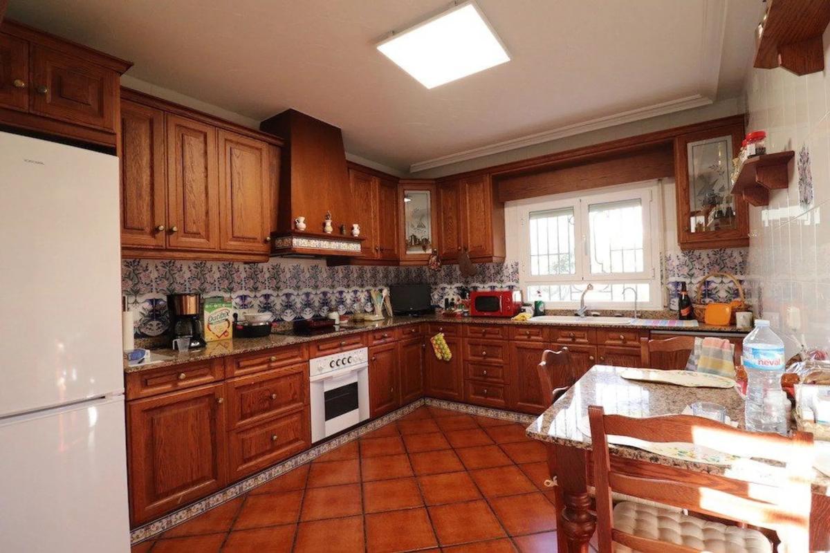 Venta de chalet independiente en Barrio La Siesta - El Salado - Torreta, Torrevieja
 photo 5