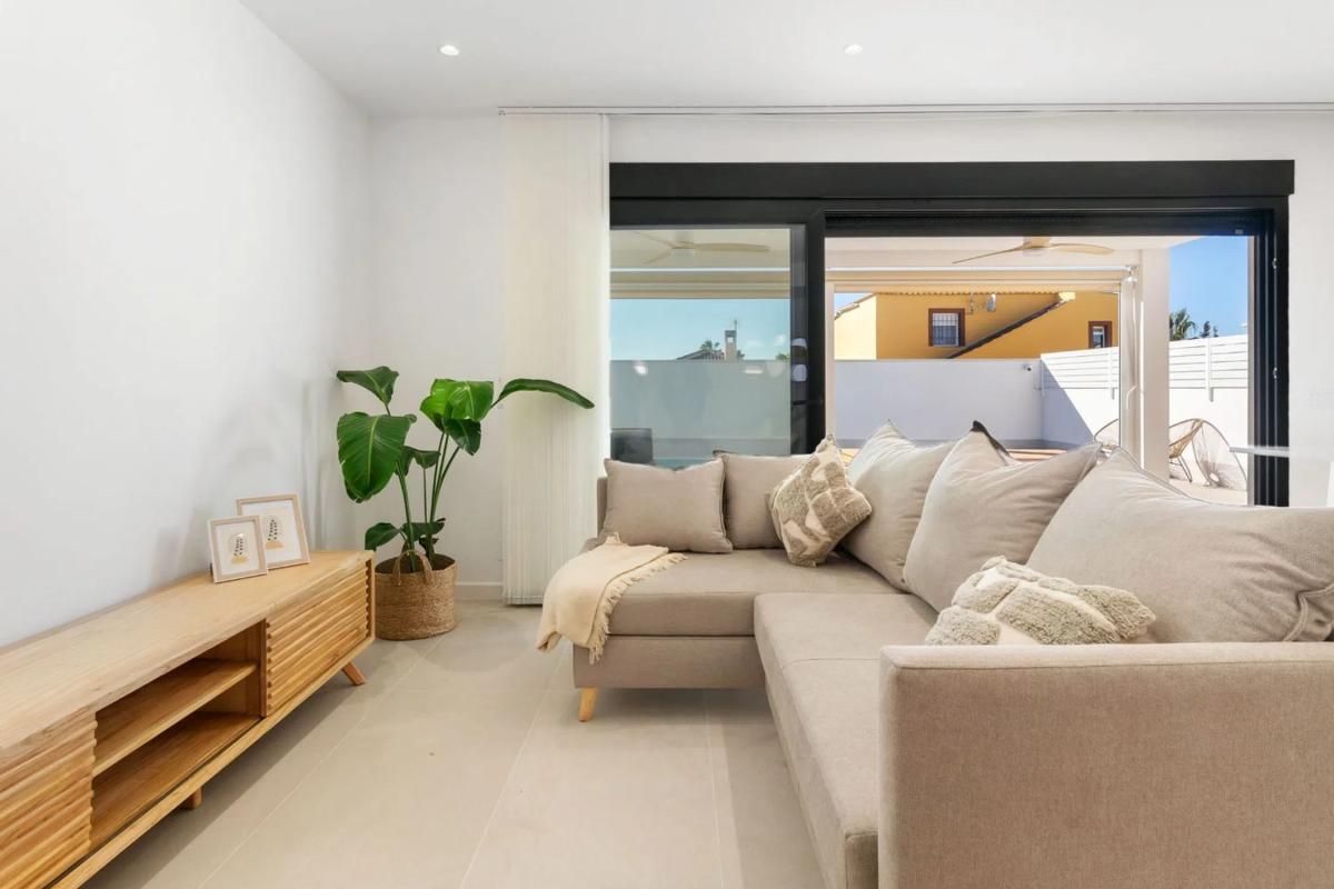 Venta de chalet independiente en Barrio La Siesta - El Salado - Torreta, Torrevieja
photo 5